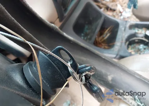 2001 Ford Explorer Xlt из США, поврежденный, VIN 1FMZU73E31ZA08517